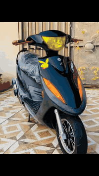 السلام عليكم ماكس عدله مكينه 55 بلادي شلعه ومعدل 
لون اسود مزوده تزويد خارجي بلادي بلادي ختم
ويل كب ختم بلادي . زنون .اشاير اربع ولفات .دبلات تزويد ختم 
صالنصه استيل نازل .قبق فلاوين استاند تزويد .رقم koso
عداد الكتروني .كشن اربع ولفات ..تأيرات جلاتين .بك لايت اربع ولفات مكينه 55 بلادي مكفوله من الفتح دهن كله ادير امزويل وبعد بيه هواي تزويد 
واللدراجه احله من الصور بهواي 
الاستفسار ***********📲📳
