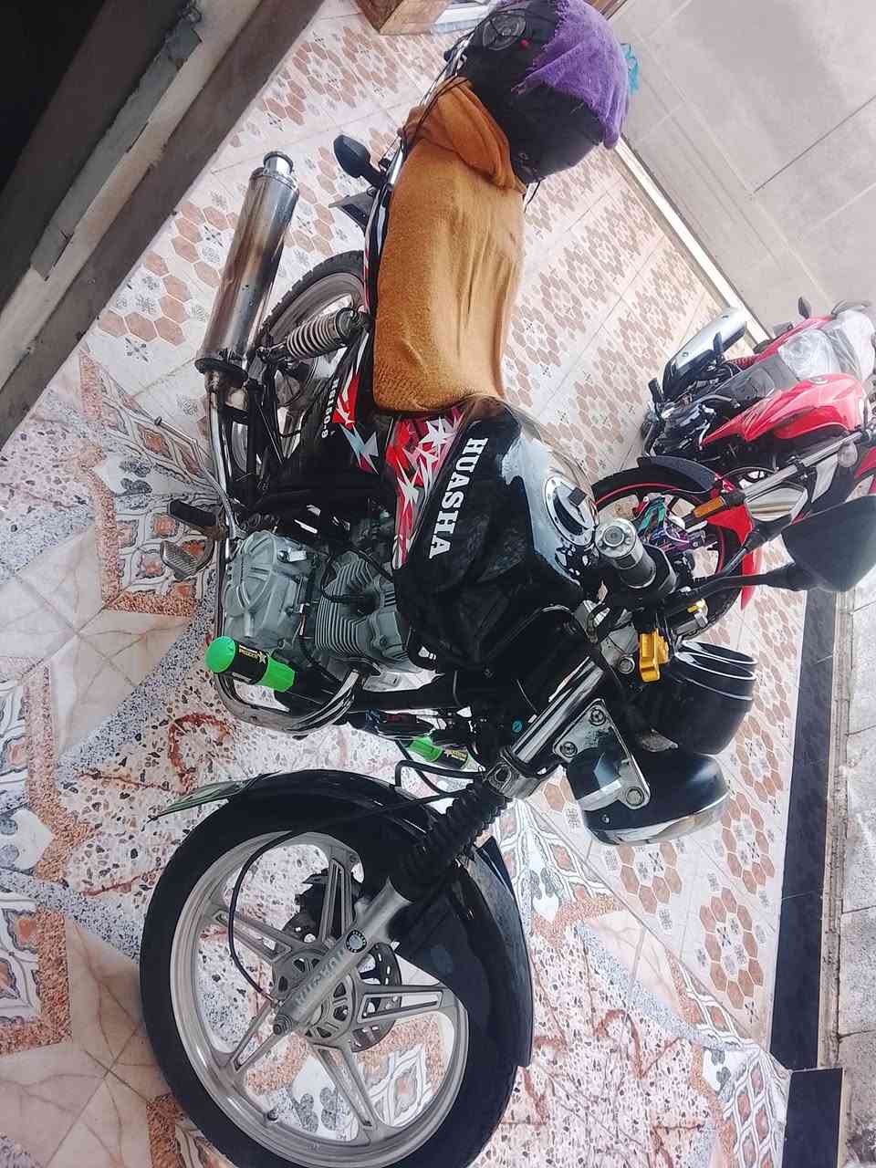 سلام عليكم اخوان هيوشه للبيع موديل 2017 مكمركه متفوع كمرك الله شاهد كفرات كله جديد محرك شرط ذا مفتوح ترجع حته طبكت لكلجات ما مفتوحه ذا مفتوح برغي بل محرك كله ترجع معدل ماله 120اله140تطلع بيه ذا ما عجبتك ترجع شرط حته رجع مو قويه بيه ذا مو نعومه بل معدل مرجوع وخذه وين ما عجبك تفحص ذا مفتوح بيه شي الله يشهد بعده عله وضع شركه كله بس جنت تاركه وكبريتر بدلته شاير تخم مازده بدلته لبلديه دشبول لبلادي يدت لكلج ويدت عمبار جديد رياضيات وشتريد آني حضر الله يرزق جميع مكاني رماد يم كورنيش تميم سعر 850 رقمي بي وتساب*********** لن ما تواجد عله مزنجر قليل
