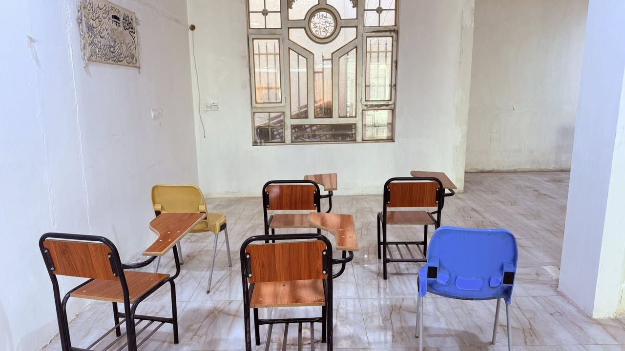 🔥 مركز تدريب للبيع، يرهم معهد
يباع على وضعه او اغراض فقط

المميزات :-

-موقع استراتيجي شارع نعمة الريفي

-3 قاعات دراسية + مكتب

- شاشات حديثة + انترنت 🛜 

- -بيج قوي معروف بمحافضة ميسان

https://www.instagram.com/lyfx_center?igsh=MmsyNDZnamVsaXd1

اغراض المركز :-

- كراسي دراسية عدد +20 كرسي

- شاشة تفاعلية سعرها 3،000،000

-شاشة عادية كبيرة + بردات

- ميز مكتبي + كرسي + تخم قنفات

- طبلات صغيرة + طبلات كبيرة

- لابتوبات كاملة + ديسك توب

- كاونتر وغراض للمشروبات الساخنه 

- رايات لوگو + بوكس لوگو كبير

- معدات صيانه وتصليح اعطال

السعر 7 مليون و 500 الف دينار وبي مجال

سبب البيع السفر للدراسة بالخارج 

للتواصل والاستفسار ***********
