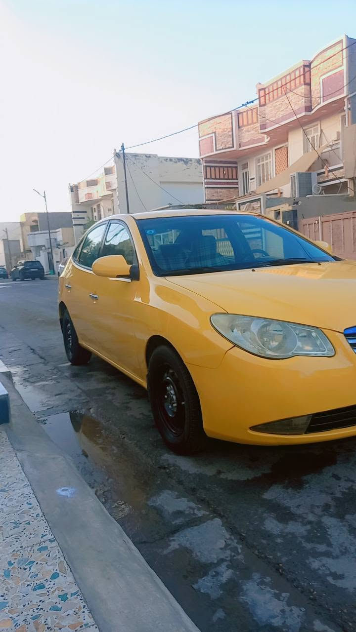 السلام عليكم النترا 2009 وارد امريكي محرك 2000 سياره باسمي تحويل مباشر ثاني يوم صفقتها جديدهنظيفه كيرو محرك خير من الله رايده ب 76 وبيها مجال بسيط مكان السياره فلوجه ***********///***********
