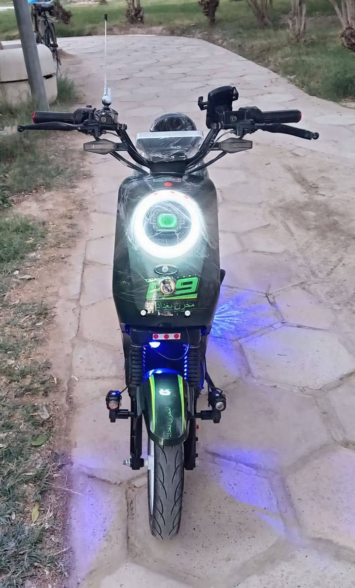 دراجة شحن R9 السعر 450 العنوان بصره الزبير رقم الهاتف ***********
