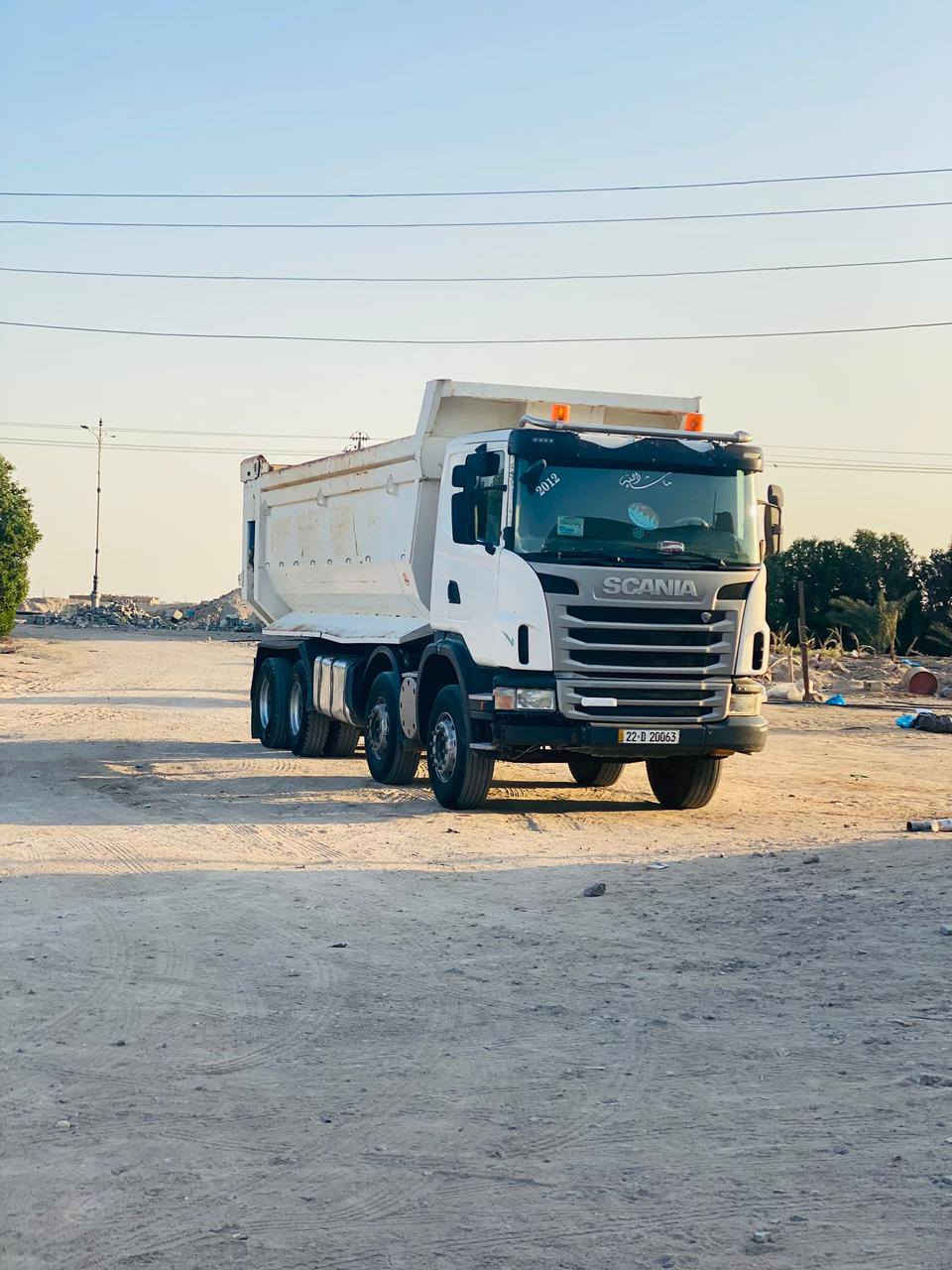 سلام عليكم من رخصة مدير الكروب سكانيه عكرب قلاب بلادي موديل 2012 أصل رقم أربيل بسمي سنويا ورقام جديد باج بطن بلاد مكينه شيراوي 420G كير 4ب4 تخم تاير بل كارتون مجموعه ورده  ذرعته 28 متر بدون تعلاوه سياره كير مكينه شاصي مجموعه كله كفاله عامه سياره مانقصها برغي كبل لشغل للاستفسار اتصل *********** / ***********
