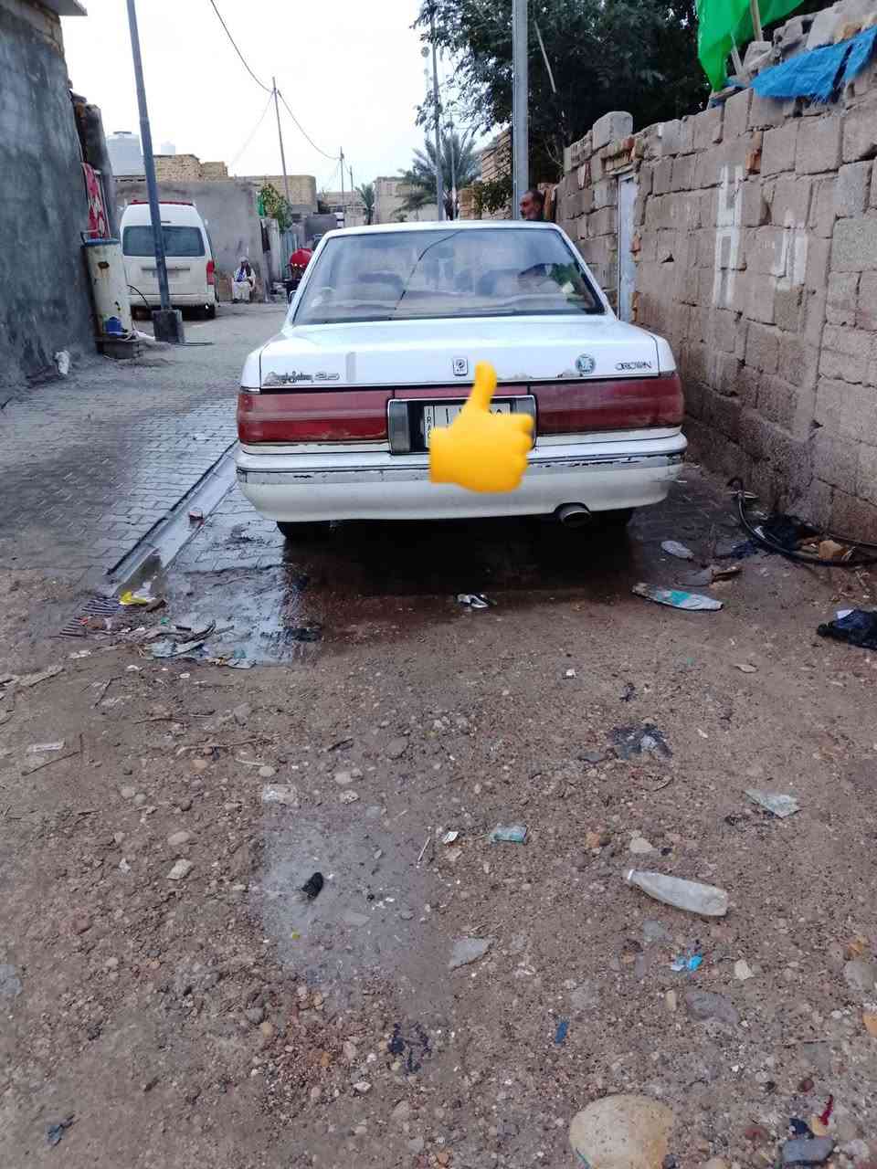 سلام عليكم سيارة البيع او مراوس حسب  مكينه وكير مكفولات سياره مكفوله من صبغ وضربه ونقل جثه مديل 1993 بلاديه  ***********
