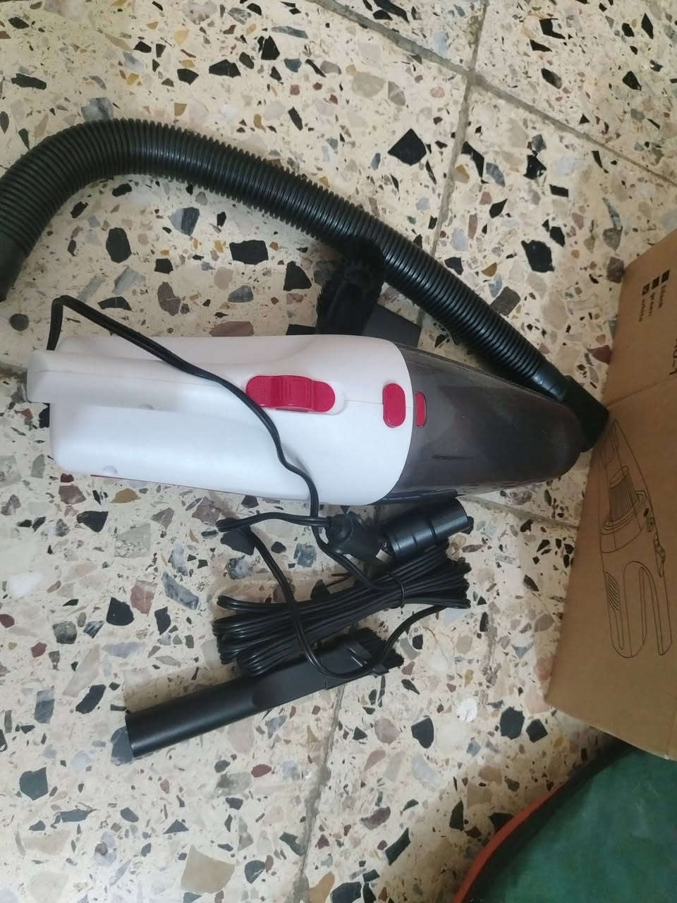 جهاز بور للسيارات  شحن على جداحه السعر ٢٠ مع توصيل


**إذا كنت صاحب هذا الإعلان وتريد حذفه لأي سبب، رجاءا أرسل رسالة إلى الدعم الفني**