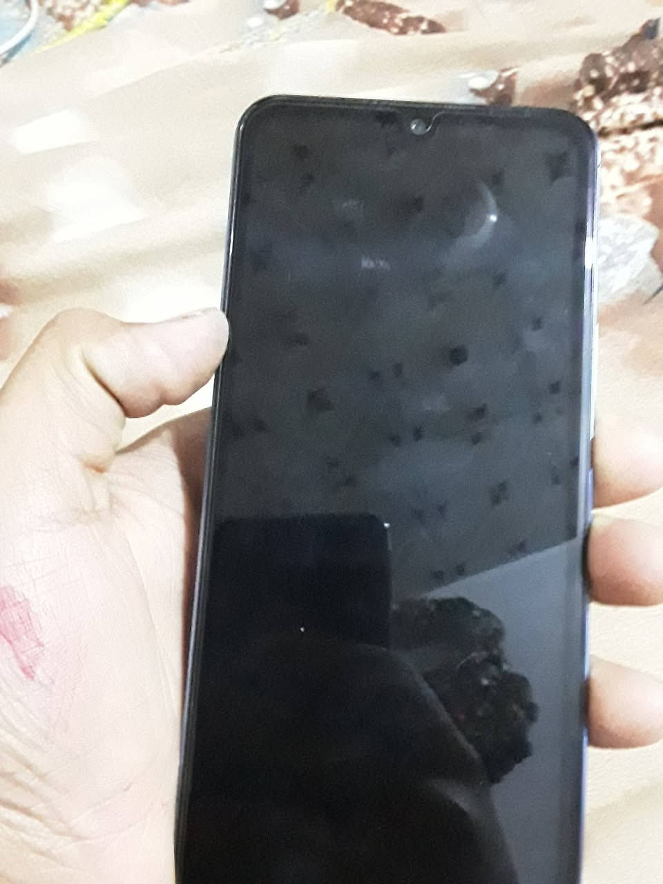 عدي هاذه المبايل يرادله قاعده مال شحن انفنكس نوت 11جهاز ما بي شي بس قاعده السعر 80وبي مجال التواصل واتساب ***********
