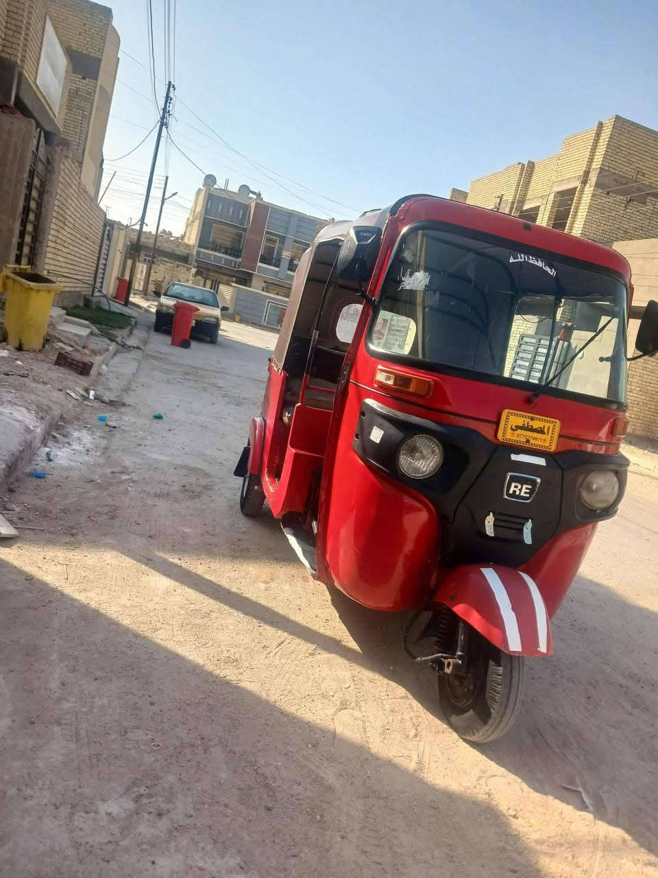 سلام عليكم تكتك للبيع موديل 2019 دوس معمرة ولمكينه مجفته بوشه وبستم  مرقمه رقم انكليزي السعر 5250 بيه مجال قليل بغداد البلديات*********** غير متواجد ع النت
