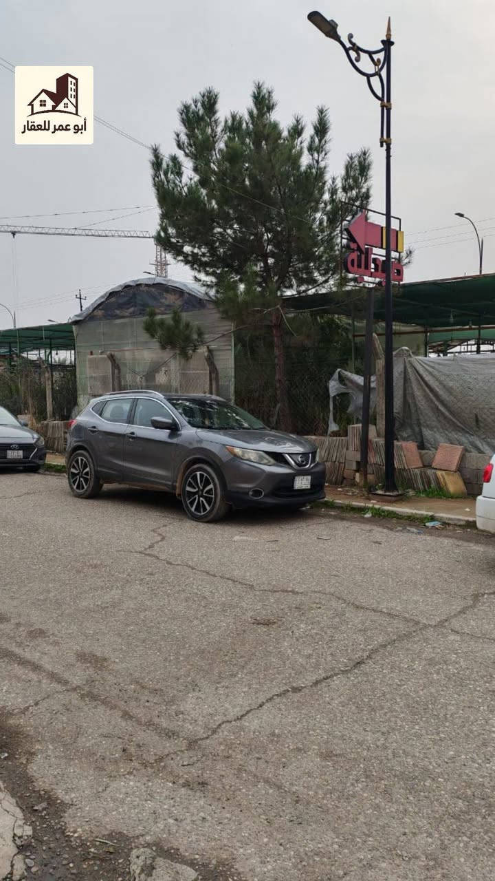 � دار للبيع
📍 الموقع: حي العربي – مقابل المشتل
📐 المساحة: 662 متر 
📏 الواجهة: 20 متر

🔹 يحتوي الدار على:

 • محلات تجارية بالطابق الأرضي
 • الطابق الثاني فيه عيادتين أطباء 

مناسب للاستثمار أو السكن مع مشروع تجاري 👌

📞 للاستفسار:
***********
***********
