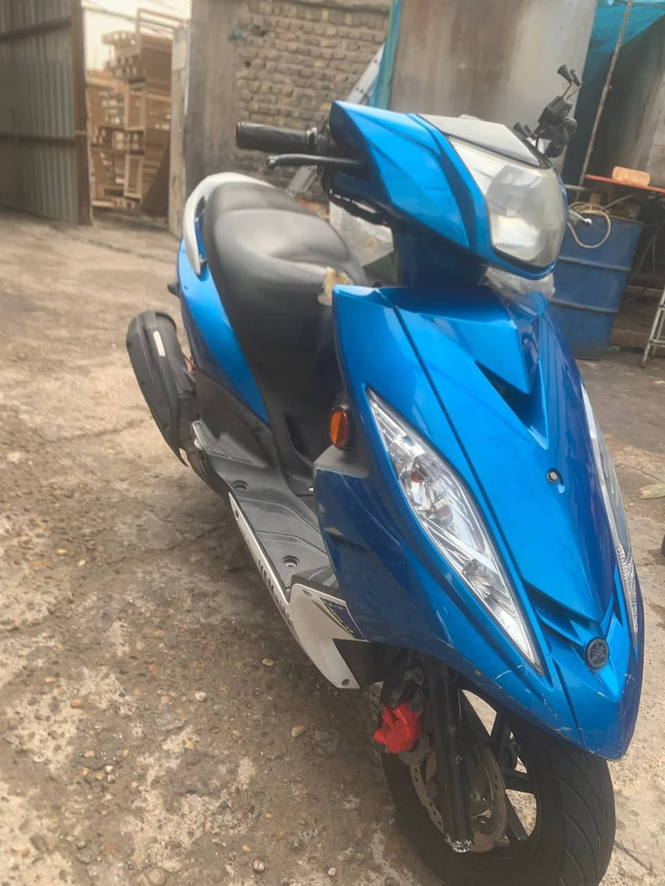 سلام عليكم جيتي ار مكفول كفالة عامه فول مواصفات إذا بيها برغي مفتوح ترجع الدراجه العنوان بغداد الرقم ***********
