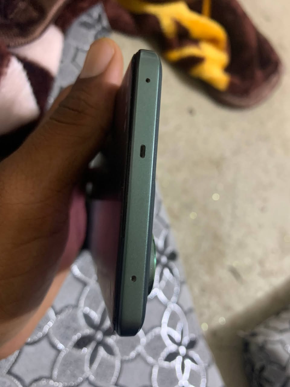 realme 15 Pro 5G
البطارية 7000 
الذاكرة 512
الرام 12+14
النضافة 100 بل 100 شخط مابي 
يعني جهاز تحفة تريد للعبة هوه مركز الاول تريد شحن مركز اول تريد شاشة مركز اول جهاز تاخذه تنسى تماماً من كل النواحي أبداً ميتعبك 
السعر خاص


**إذا كنت صاحب هذا الإعلان وتريد حذفه لأي سبب، رجاءا أرسل رسالة إلى الدعم الفني**