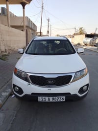 موديل 2012خليجي 4سلندر غير متواجد عل فيس 07738267889