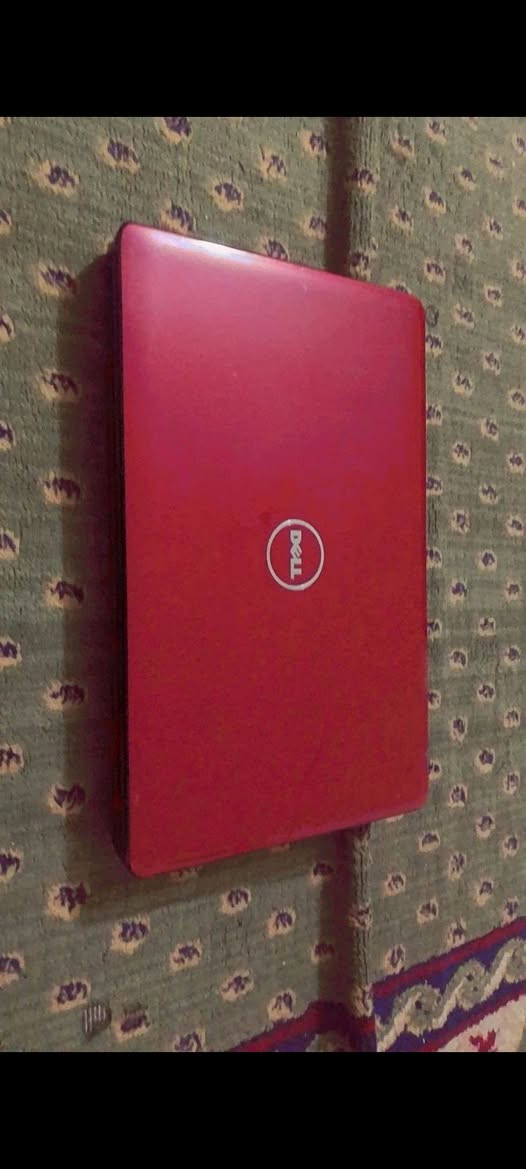 🔹 للبيع لابتوب ديل (Dell) 🔹
لابتوب ماركة Dell للبيع
الجهاز عاطل أبيع (فحم) ومعاه محمول لتشغيله، لذلك ينباع قطع أو للتصليح.
📍 المكان: بغداد
📞 للتواصل: ***********
البيع لأعلى سعر. ادفع سعرك واخذه
