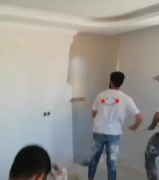 اصبغ من بوليسان واربح رحلة احلامك !!!
كل سحبة تقربك خطوة 

مسابقة سفر خاصة بالصباغين من بوليسان اليابانية🔥
بدون شروط المشاركة لكل من يحقق اعلى عدد سحوبات خلال فترة المسابقة 
كل ما تزيد سحوباتك تقرب من السفرة اكثر

🗓️من 1/1/2026 إلى 30/8/2026
📍 وجهة السفر مميزة وراح نعلنها قريباً 

تابعونا وخليكم جاهزين ✨
السفرة تنتظركم 🤍
الاسعار مميزه جدا والكفاءة عالمية 
التغطية مذهلة 
و مد الصبغ ختام ٢٠٠ متر مربع 
جميع المنتجات موافقة لشروط الاتحاد الأوروبي و منظمة الصحه العالمية 
للتواصل أرقام الهاتف 

***********
