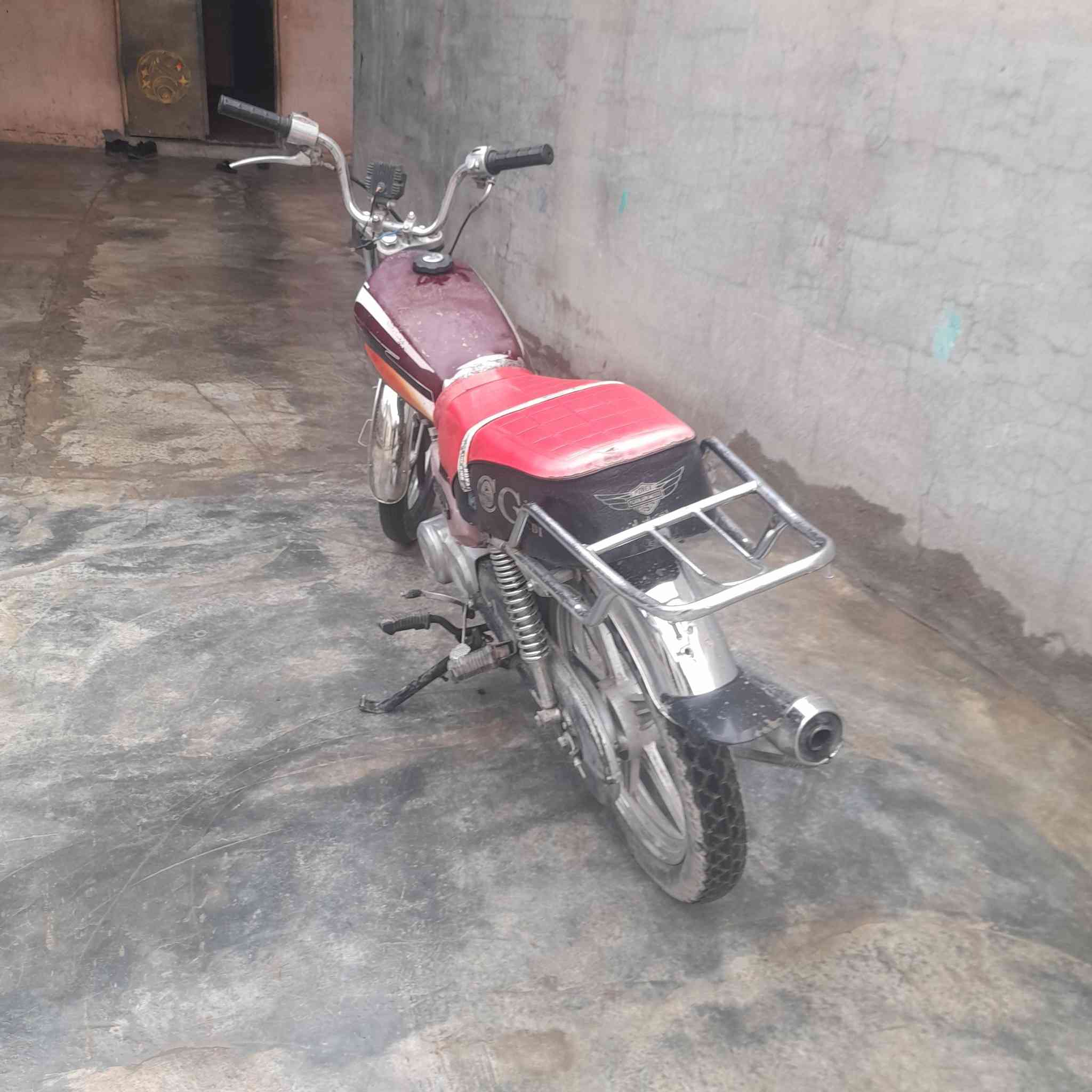 دراجة اربعة كير موديل 2019 كلك شلعة ومعدل فول السعر 300 وبيهة مجال مكان ديالى جلولاء 
الشراي يخابرني ***********
ويدلل
