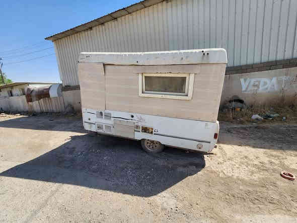 شاصي كرفان امريكي
٣ متر 
مكاني بغداد حي الجهاد 
السعر ٩ اوراق 
تايرات  جديدة 
شاصي امريكي مو اروبي شباب 
السعر غير قابل للتفاوض 
***********
