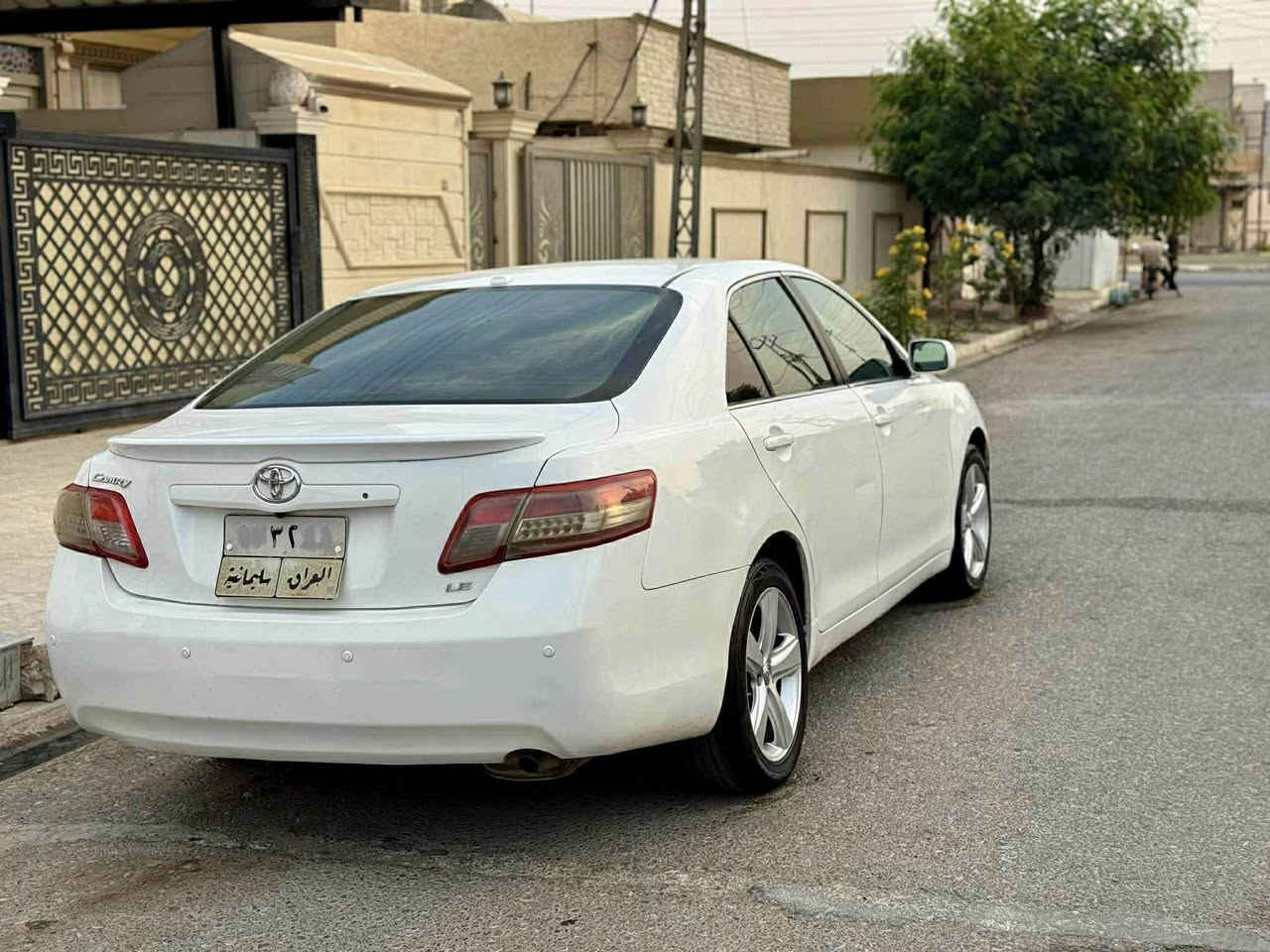 ***********
***********
2009
تويتا كامري 
يه ك چاملخ و په به يه ك درگا په م پي ئه مه ريكا بي ليدراو بي كرانه وه گيرو مه كينه به شه رت كركوك, العراق
