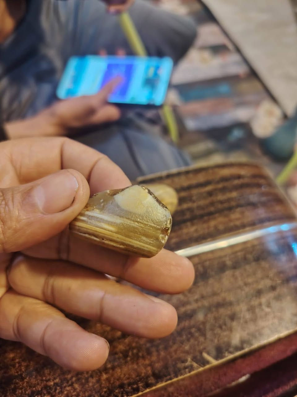 خرزات للبيع مال ملاكط ماعرف مال شنو سعر 25 ***********
