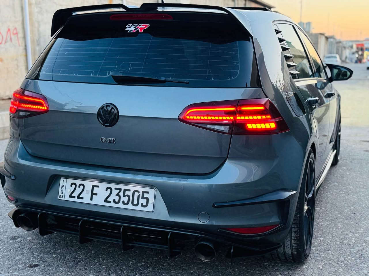 كولف بوفروشتن🇩🇪👌🔥
2017 tsi مكينة 18توربو
فول فول مواصفات مكينة كةپس كير توماتيك عادي و سبورت كةپس 
بي ليدران بةشةرت سةنةوي نويية تحويل وكالة بةشةرت كامل جوانكاريو دةستكاري سيارةكة 4پارجة ونيو هةيتي بةبي ليدران بةبي ئايرباگ 

1_كوشن جلد 😱
2_كوشن ايتر😰
3_ئاوينة رادار 
4_راداري پشتةوة
5_سوكان فوليومو شفت
6_لايت gti
7_بكلايت دايناميك
8_كزوز پوپ ئاپ ريزينگ
9_دفيوزر tcr
10_شوارب ودوسة tcr
11_بونيت سبورت كاربون فتحة
12_لايت ليزةرو فانوس ليد💡
13_شوتة سبورت apr
14_كاميرة حاسة📷
15_بانوراما
16_ويل Rبلادي 🛞
17_جامةكاني بيلاد فوتوية 🪟
18_كزوز بك فاير🔥
19_بسمة سوكان  👌
20_بةرمجة ستيج 1🚀….هتد…..
بةشةرتي هةمووشتيك دةفروشم موشتةري تيل بكات نزيكةي 23ورقة بةس مسرفة بو جوانكاري شوين هةولير رةقةم تلفون تكاية موشتةري ني سةرمان مهيشينة
📞 0:7:5:1 :5:7:7 :8:5:5:8
0:7:7:0 :4:0:2 :6:2:4:7
0:7:5:1: 9:7:9 :1:1 :3:8 أربيل, العراق
