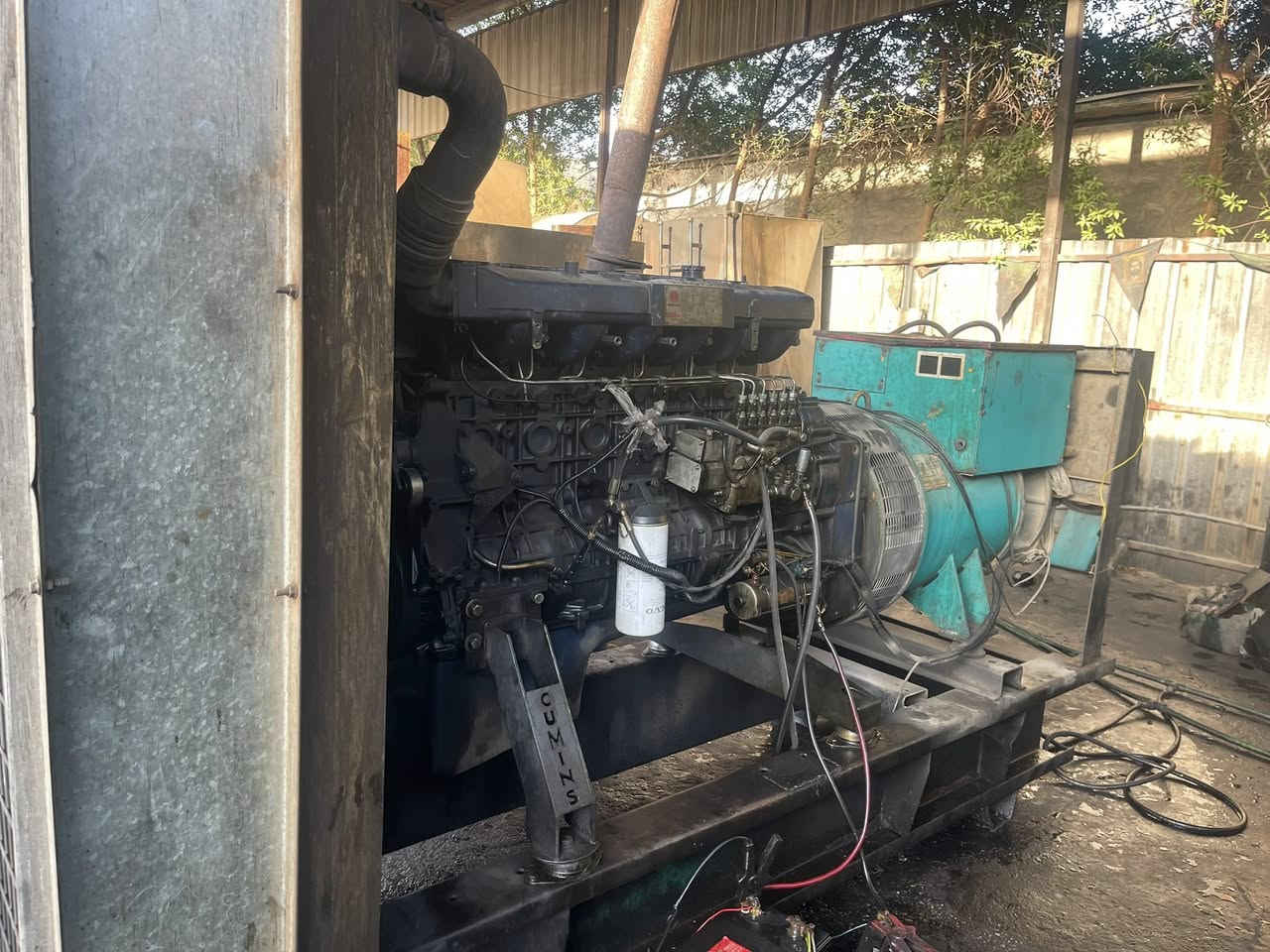 مولدات للبيع اشتاير توليد 350 والثانية 300 رقم ***********
