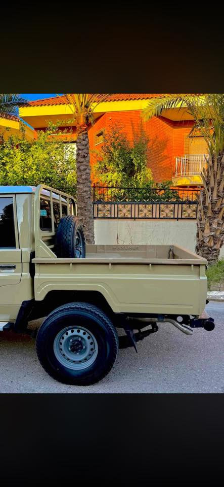 تويوتا لاندكروزر 2020كاز كاز رقم اربيل سياره جاهزه كفاله عامه السعر220 بيه مجال ***********
