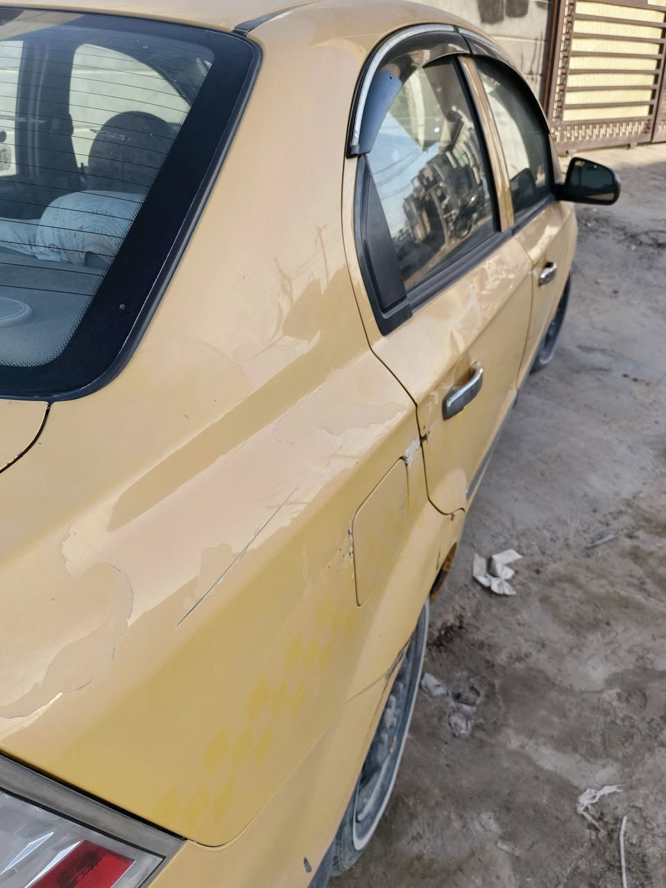 سلام عليكم افيو موديل 2010 كفاله عامه سياره بسمي رقم انكليزي  مابيه نقص برغي السعر 50 و بيه مجال ***********
