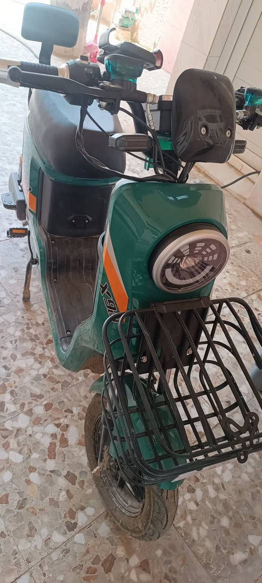 دراجة على شحن جديدة اشتريتها 550 قبل اسبوع انطي سعر وبلعافية بس لحد يكسر بيها


**إذا كنت صاحب هذا الإعلان وتريد حذفه لأي سبب، رجاءا أرسل رسالة إلى الدعم الفني**