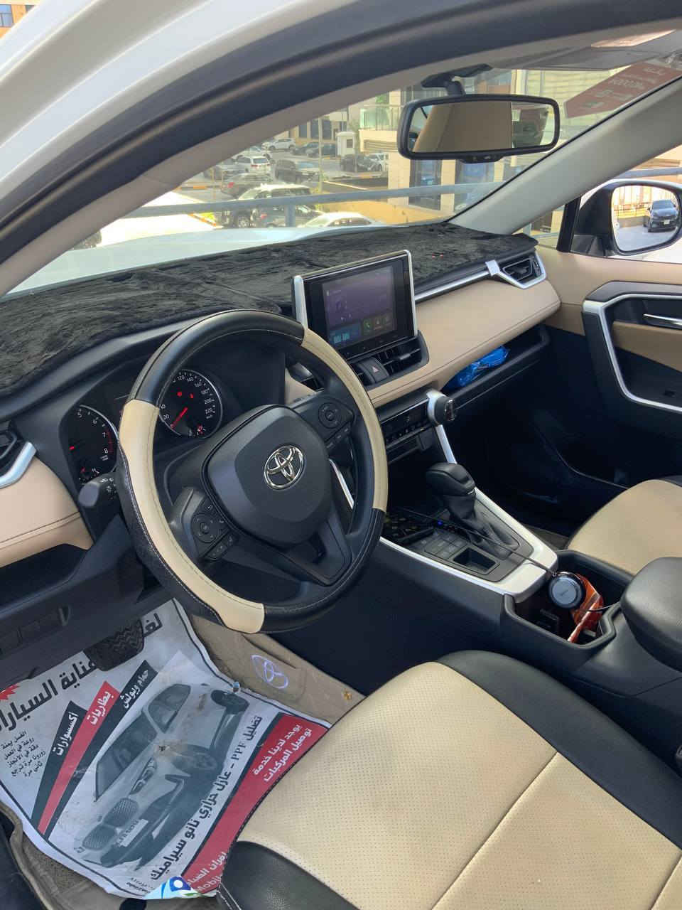 راف فور 2025 خليجي وكالة جيهان
السيارة AWD 
السيارة بانزين مو هايبرد
شاشة ٫ تحكم ستيرن
وضعيات قيادة
كاميرة خلفية
حساس امامي خلفي
بصمة , تشغيل عن بعد 
محرك 2500 
قطعتين تبريد 
السيارة بضمان الوكالة ماشية 13000 كيلو 
الارضية والكشنات مغلفة جلد 
السيارة بيه شخط بسيط واللايت الامامي مبدل بجديد اثر كسر اثناء النقل 
السعر 29000 وبيها مجال
شباب الله يحفظكم اللي معجبه السعر يتجاوز المنشور 
التواصل ***********
