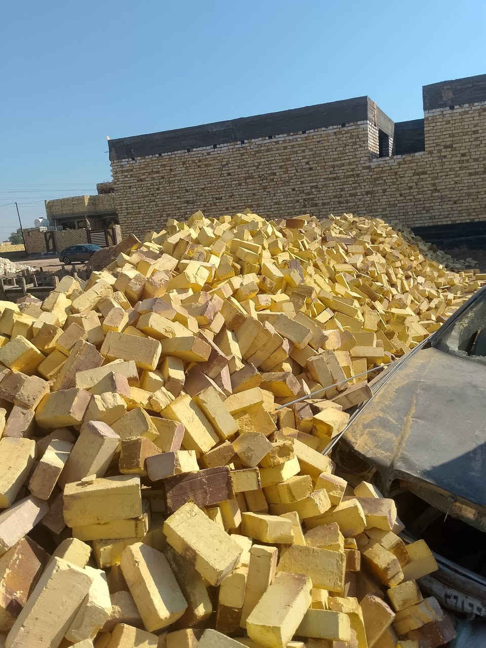 الهم صلي على محمد وال محمد يوجد لدينا طابوق جمهوري أو عادي درجه اولى يوجد توصيل ديوانية عفك البدير عدد مضبوط ***********
