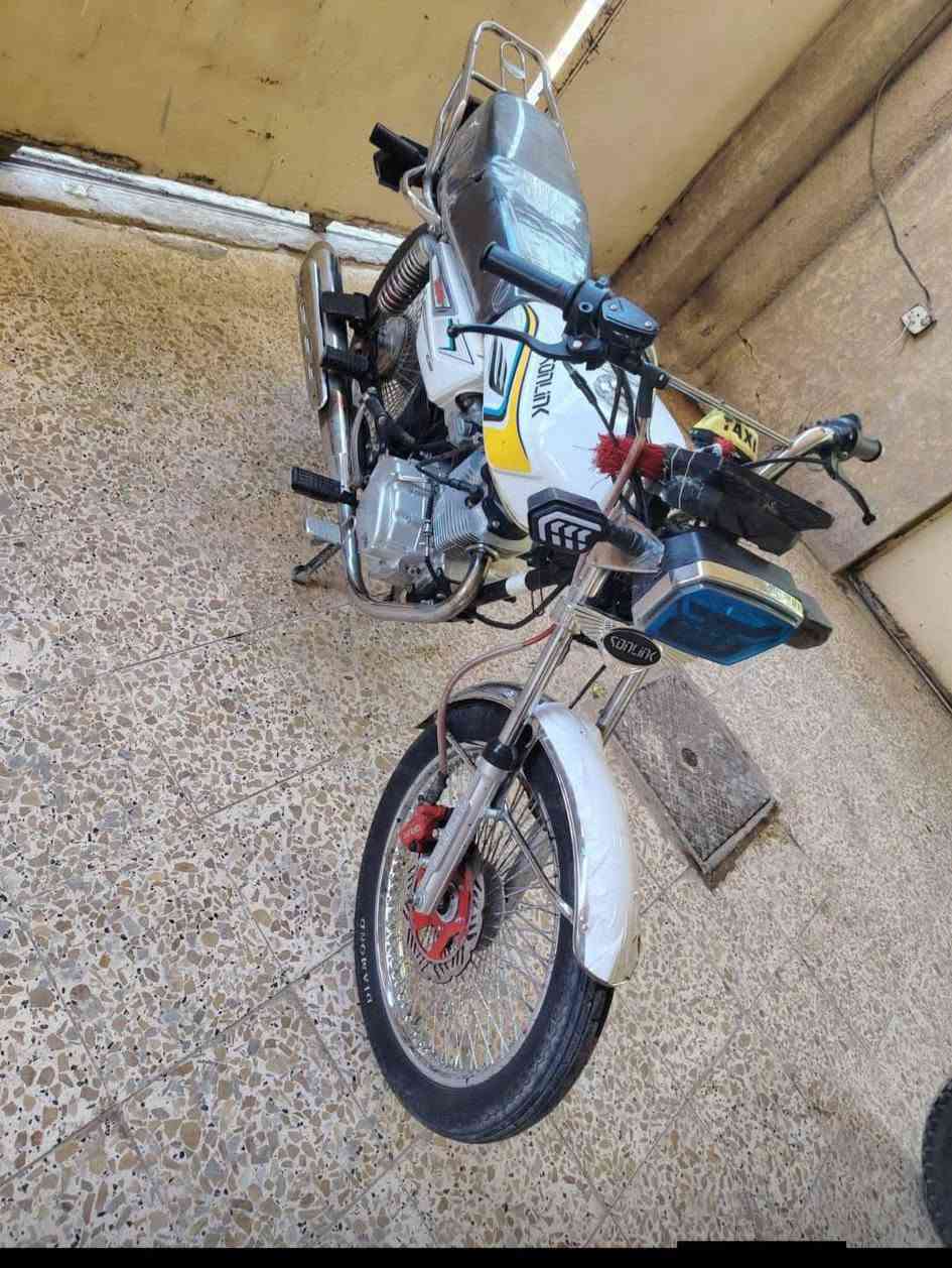 سلام عليكم موطور تايكر 5كير موديل 25 مكفول كفاله عامه سعر 650وبي مجال لاستفسار عل رقم*********** المكان دجيل
