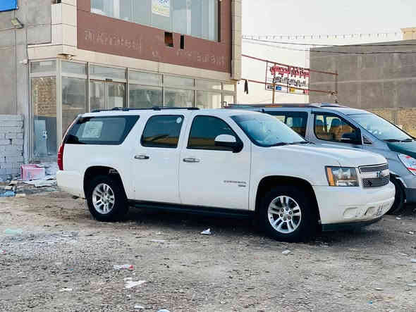 السلام عليكم. تاهو سوبر بان للبيع 2010   مبدل بيه (جاملغ امامي الايمن فقط.) كير  تورباين تبريد تدفئه كله مكفولات رقم بغداد باسمي  مصفره هيئه وغراماتت مكينه بيها ضعف
المكان دوانيه ال بدير السعر جوه السوك 140 وبيها مجال للشراي *********** /// ***********
