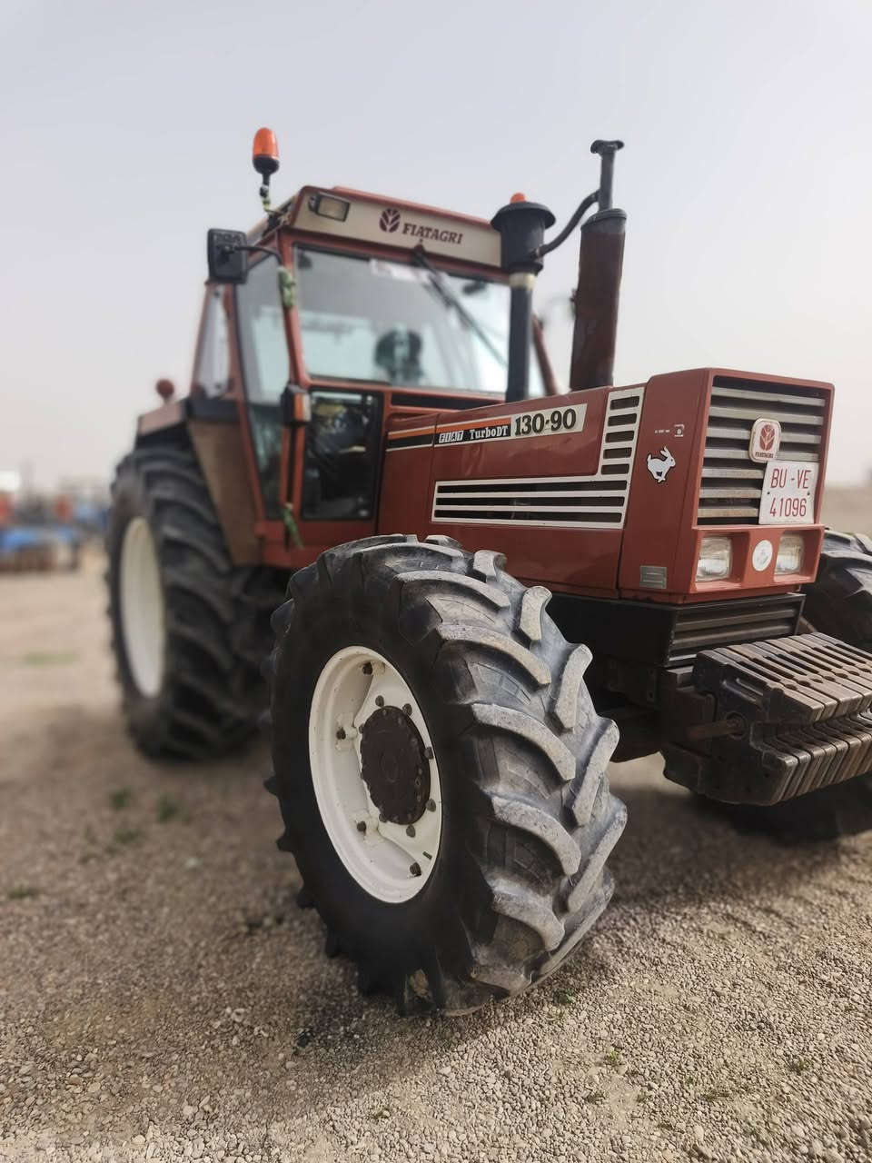 للبيع فيات فول موصفات بك صفح اكسن مخفي المكينه مكفوله كير اكسن وضع الشركه الاتصال ***********
