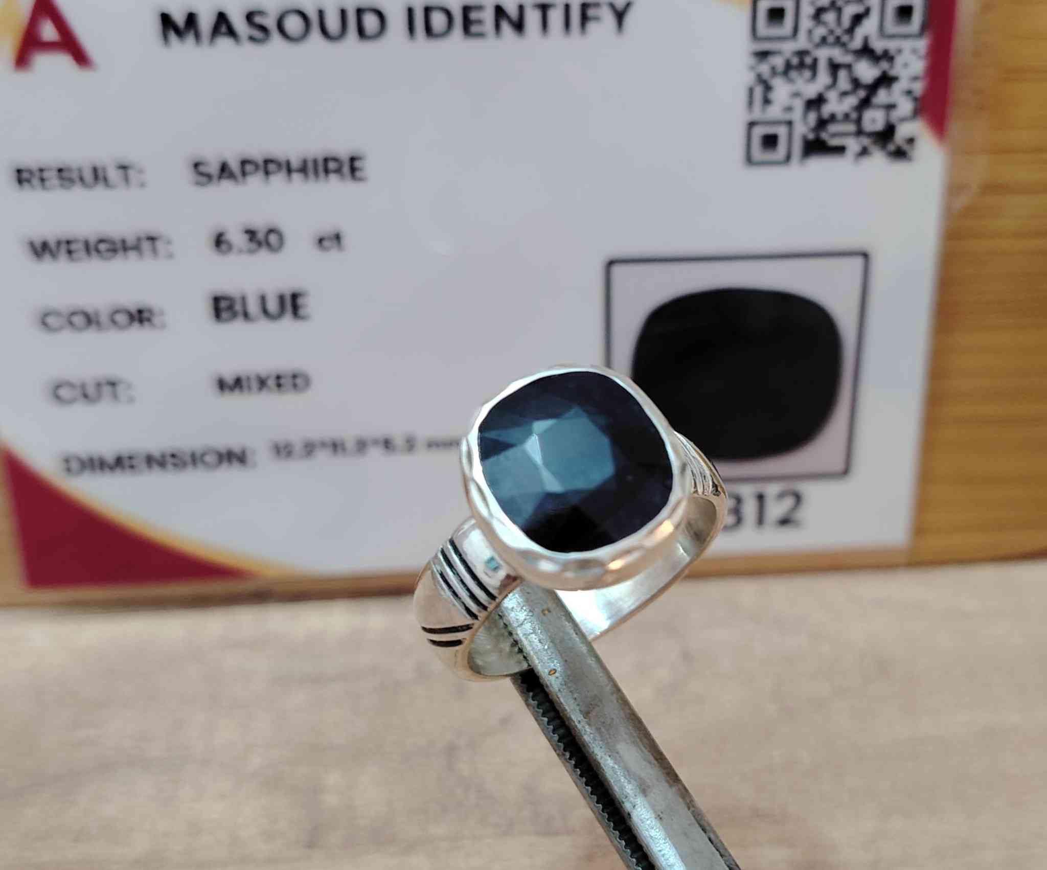 خاتم من حجر الزفير الافريقي الطبيعي
صياغه ثقيلة وجميلة فضه عيار ٩٢٥
يوجد توصيل إلى جميع المحافظات
التواصل ع الخاص او ع الواتساب ***********
