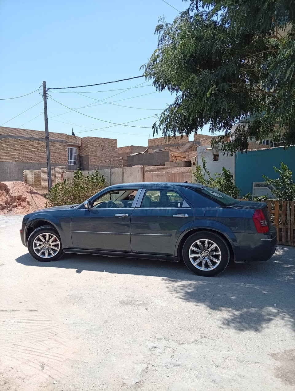 يا الله جمعه مباركه على الجميع عندي اوباما موديل 2008 مكينا3500سياره كير مكينا تبريد قطعتين حداديه مكفوله خير من الله سياره بيها جاملغ وبنيد فقط بدون دواخل سياره جاهزه على اخر حبايه رقم اربيل  سنويه مجدده تحويل مباشر سعر،88وبيها مجال مكاني بابل***********
