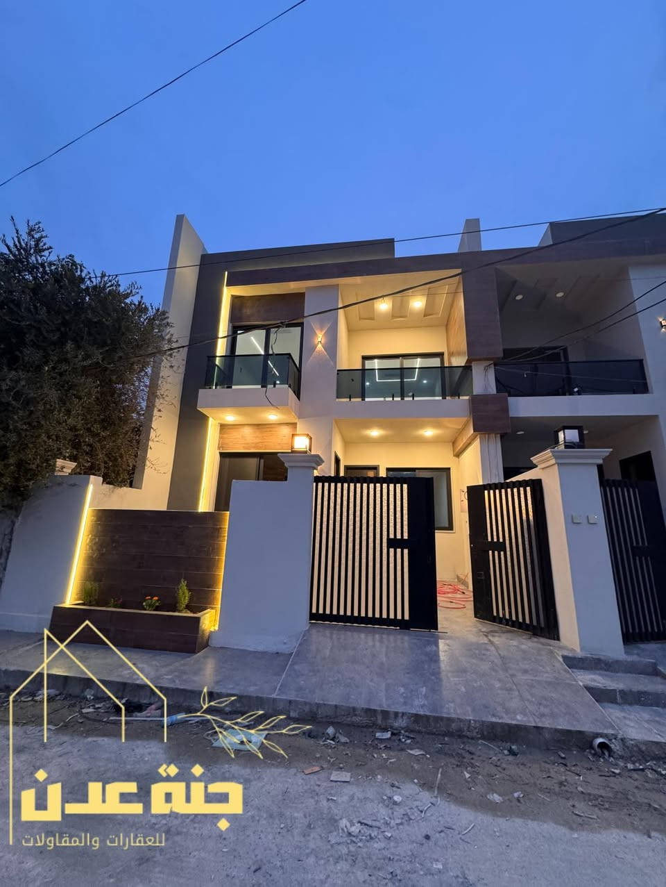 🔵 دار طابو للبيع بناء حديث زيرو VIP 🟠
بناء حديث فول صفر مبني بأحدث التصاميم والمواصفات الهندسيه والديكورات المغربيه ونظام دكت تبريد مركزي والتطعيمات الفاخره

يتكون الدار من طابقين 
الطابق الاول يتكول من غرفتين نوم واستقبال وهول ومطبخ حار بارد وصحيات بالاضافه لكراج سياره
اما الطابق الثاني يتكون من مطبخ صغير وغرفتين نوم ومجموعه صحيات وهول
-------------------------------

#موقع_الدار :- (كركوك حي المعلمين قرب جامع الفتح)

#المساحة ( 150 متر كل دار)

———————————————————
  📍الدار موقع مميز ✔️
🏡 راحة، خصوصية، وفخامة ✔️
💰 والسعر؟ أكثر من مناسب!

الفرص مثل هاي ما تنتظر… احجز عقارك  اليوم وخلي حلمك يصير واقع!
للاستفسار اكثر يرجى مراسله الصفحه او الاتصال بالأرقام  
[***********
***********] 

—————————————————————————— 
 بأمكانكم عرض عقارتكم لدينا سواء كانت #بيــع أو #إيجــار أو #أستثـمار ‌‎زبائننا الكرام بِكُم نَرتقي ونَتشرف بزيارتِكم ونَفتخر بخِدمتِكم 

مكتبـــ جنـــة عدن  للاستثمار والتطوير العقاري معكم نحو الأفضل للإستفساريمكنكم مراسلة الصفحة اوالاتصال بالأرقام التاليه 
***********
***********
عنوان المكتب
 ( كركوك حي عدن مجاور الجنسيه الجديده  عمارة البحرين )
