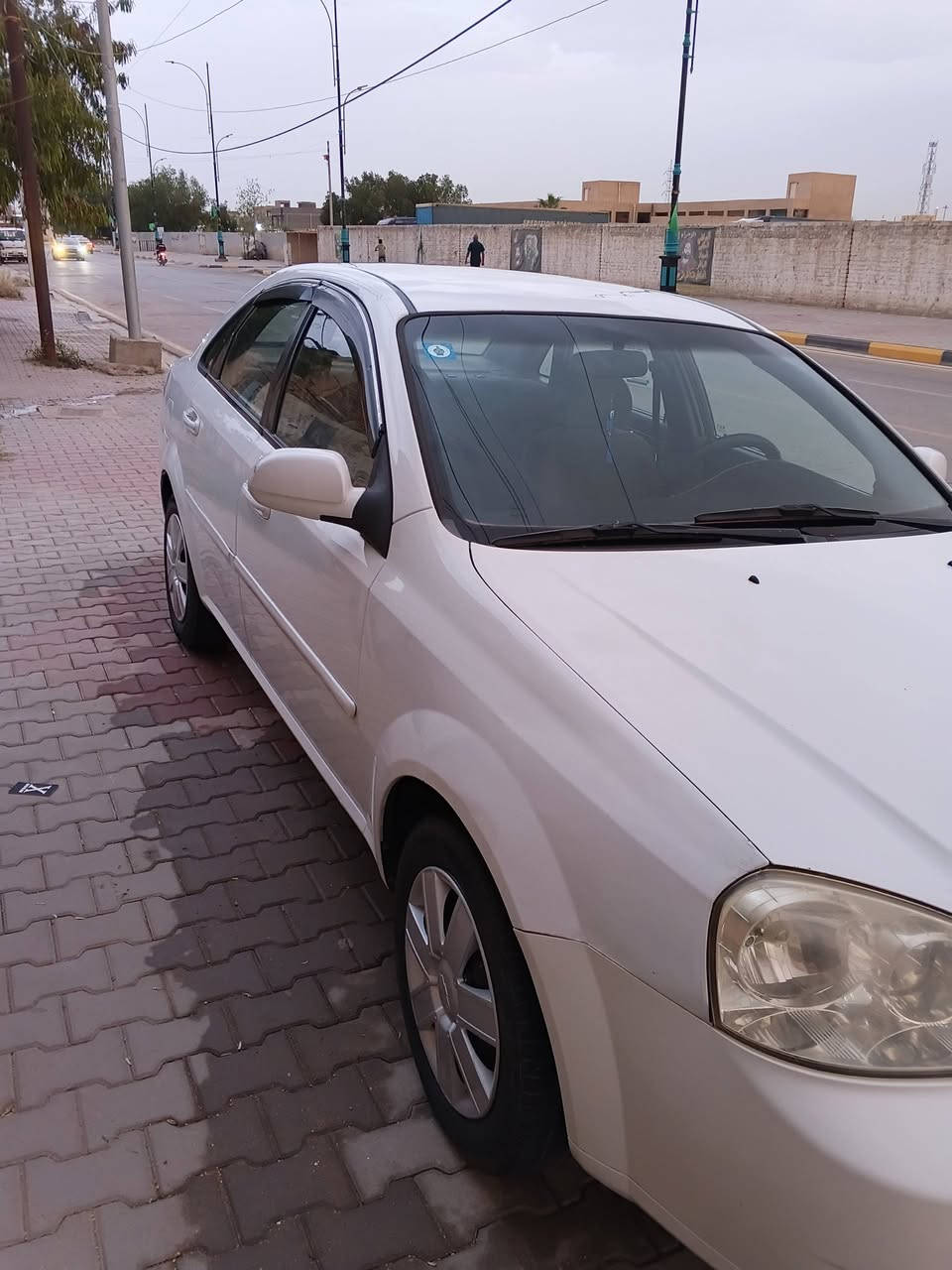 اوبترا موديل 2011 واسط رقم نكليزي السيارة مكفولة من الضربة والتبديل فقط صبغ هلالات الجاملغات الخلفية كير مكينه مكفولات السعر 78  رقم الموبايل ***********
