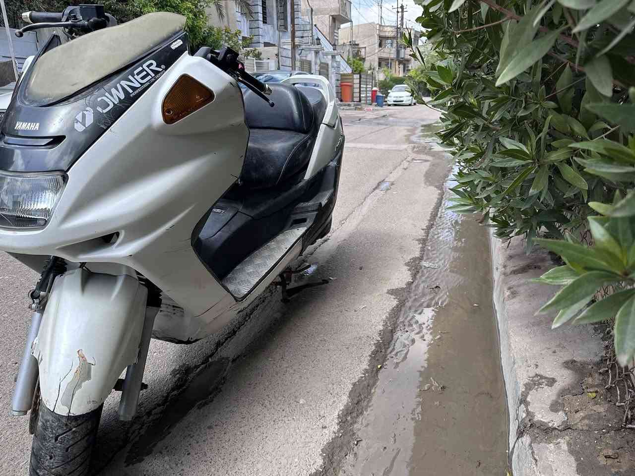 يا الله 
السلام عليكم ماجستا شكل القديم شغاله وبلاديه بس بيه شخوط كهربائياته كامله ومناقصه شي الدراجه بيه كتف شحن عطلان لئن من اشيل راس الباتري تطفه وشتريت اله واحد وماعندي مجال ابدله  تاخذه وحته تركته تجيب باتري جطل وتشغل وتطلع 
سعره 450 وبيه مجال  
مكاني بغدادالدوره 
*********** 
***********
