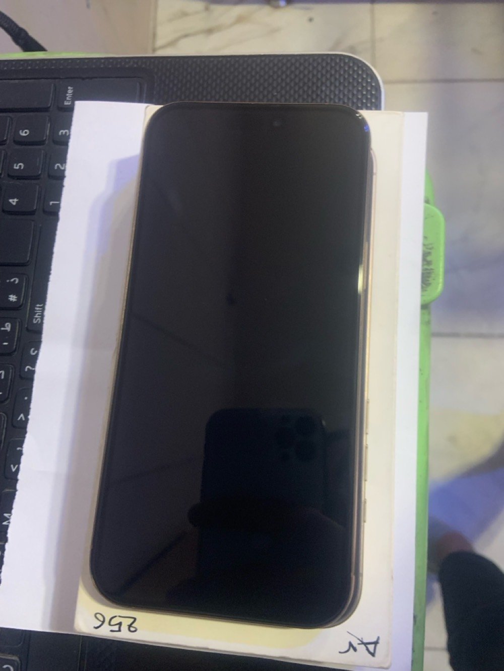 ايفون 16 برو ماكس  ذاكر 256  بطارية 95 نضافة 100/100
يوجد توصيل