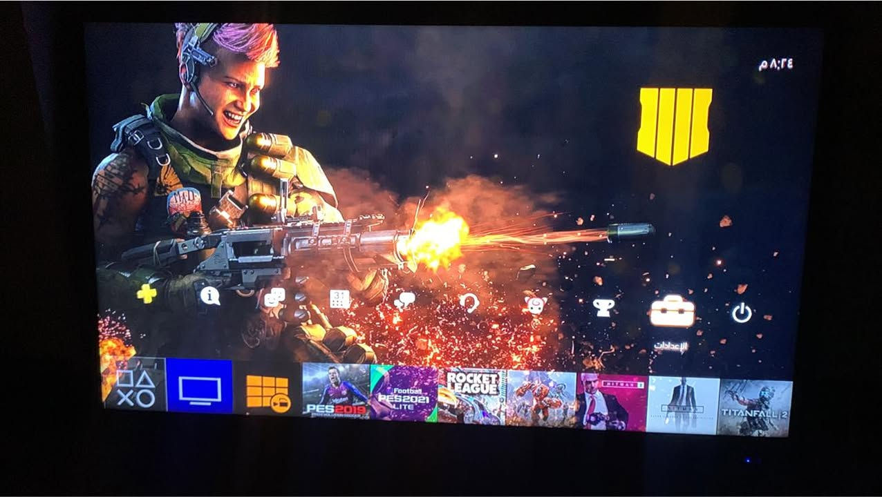 السلام عليكم يوجد (بلي 4 فات) للبيع
#نظيف جداً جداً 

ذاكرة 790 غيغابايت

نظام PS4-144

يتوفر اخر تحديث

متوفر بيه العاب 

1—-Pes19 قرص

2——Pes21تنزيل

3——ROKET LEAGUE

4———PARAGON

5——-HITMAN جزئين

6——-TITANFALL

7———-CALL OF DUTY  اكثرر من ٤ اجزاء ومتوفر اونلاين

8———BATTLE FIELD جزئين

9———ARMORED WARFARE

10——-FIFA25

11———DRAWN TO DEATH

12———FAR CRY

13—— FORTNITE

14——METRO متوفر جزئين 

15——WORLD OF TANKS

مشتري ومنزل بيه حوالي ٨٥ لعبة نزّل والعب 😍

(البلي اونلاين غير مهكر  اكرر غير مهكر) 😍

 

وكل مستلزماته متوفرة (جوستك عدد 2) و كيبلHD

السعر 300 وبيه مجال للشراي 

  

اتصل وتدلل ***********
