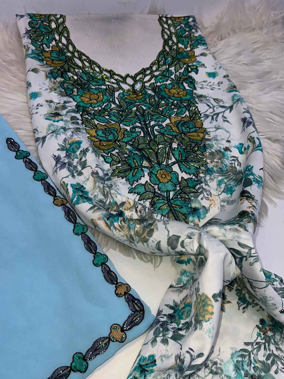 مخاوير إماراتيه 🌟
قماش حرير ناعم  جوده أولى🌟
قياس 📏 4 مترات في 4 مترات 
(تطريز) بالصدر وبالردن🧵🪡
 عندي مخيط درجه اولى خياطه إماراتيه وعندي ما مخيط 
سعر القماش بدون شيله 15 الف فقط
وسعر القماش مع شيله  18 الف فقط
سعر الدشداشه خياطه إماراتيه (مو بالعراق الخياطه في الامارات )كل قياسات موجوده  بدون شيله 22 الف فقط


**إذا كنت صاحب هذا الإعلان وتريد حذفه لأي سبب، رجاءا أرسل رسالة إلى الدعم الفني**