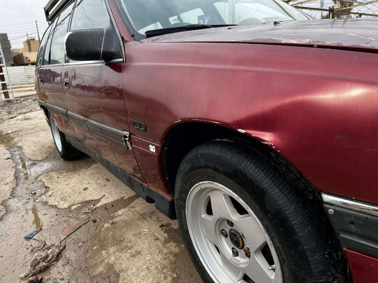 السلام عليكم
السلام عليكم اوبل اوميكا ستيشن 1993 
محرك  تجفيت جديد قبل 10 ايام
كير نضيف
اكسل نضيف
ادرايف  شفت جدد
 عينه صينيه بولبرن  جدد
تخم تاير جدد
صدرها جديد
دوشمه جديدة
منظومه بانزين جديده
والكشر كدامك رقم انبار مكاني بغداد 
للأستفسار ه‍ _*********** 
ه‍_‍*********** واتس اب 
السعر 26   ورقة.
