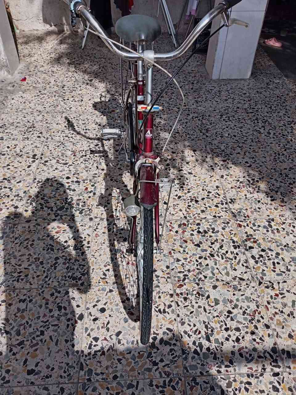 السلام عليكم بيسكل بناتي حجم26
العنوان البصره القبله
السعر 100
الرقم ***********
