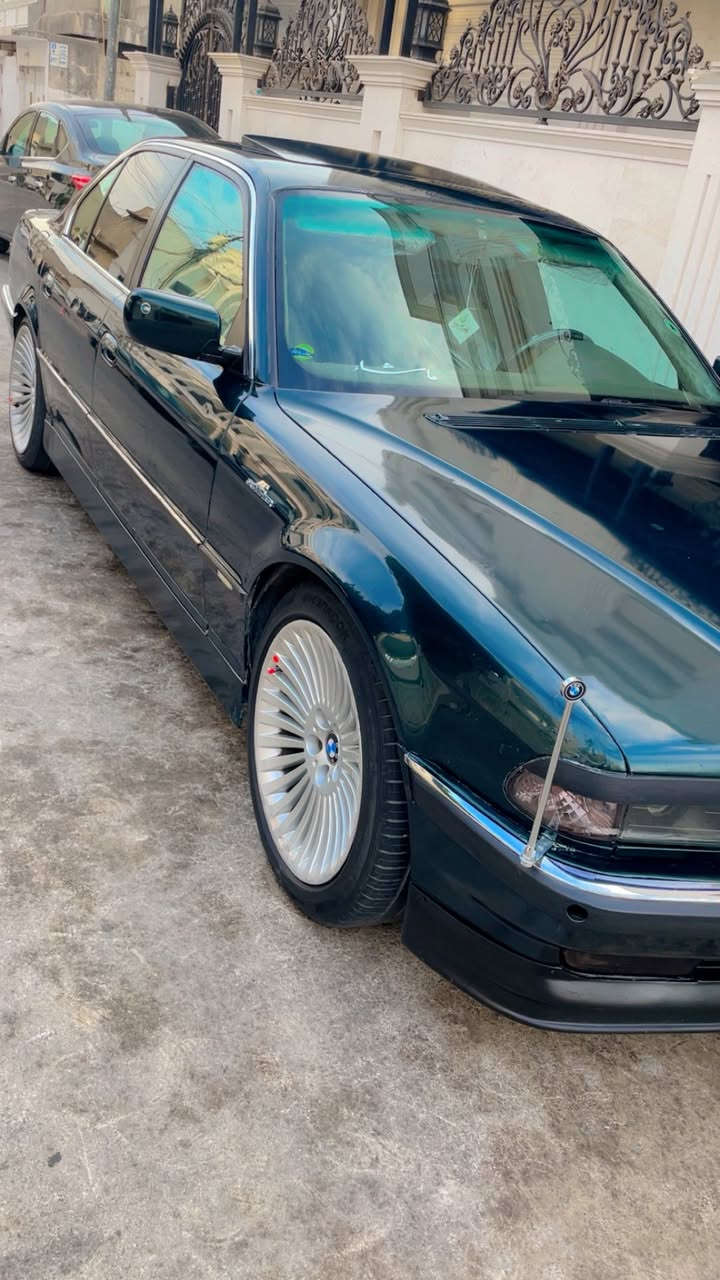 سلاو لة هةموو لايك بيئم كاسيحةي 740V8 ئارم باكانةية ١٩٩٨ناو زةرد كير توماتك تةبريد سلايت ويل ١٩قةبات مواسفات بي ليدارن تةنها بةمبة بو جواني سيارةك تابلي جوانة سحري ٥٧گةلا كةميك مةجال تكاية مشتةريي نيت خوتو ئيمةش بيزار مةكة شوين هةولير  ئادمين گيان وةگرة لةگةل رىزم ***********فايبةر كورةك
