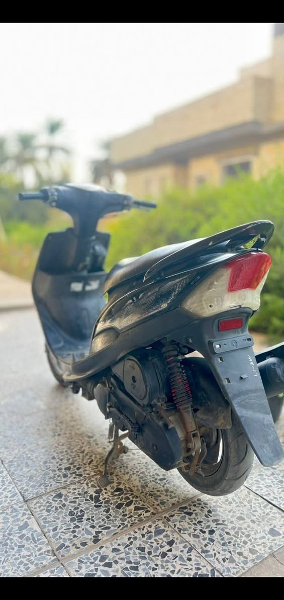 السلام عليكم ماكس عدلة بلادي شلعة نص نكرة سلف هندر كهرباءيات شغالة مختمة بلاد سعر ٥٧٥ بية مجال حك جية عنوان بغداد رءاسة عبيدي شارع ٢٠ هاتف *********** وتساب
