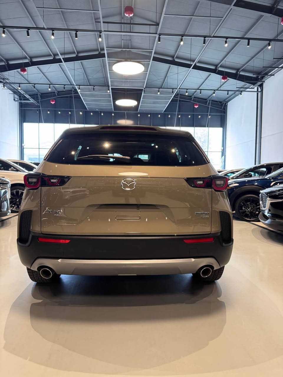 مازدای CX-50 preffered edition2024
سەیارەکە زۆر پاک ماوەتەوە ۱۸٠٠٠ ڕۆشتووە
فول مواصەفات
مەکینە ۲.٥ ی دەبڵ ئەکسلی تۆربۆ (مرغوب)
چەمەلەغی سەکن و دەرگای دوای سەکن بۆیاخە بێ ناو گرتن
7MMVABXYORN231846
نرخی ۲٤٠ گەڵاو مامەڵە
٠۷۷٠۱٥٥۸۸٤٥ السليمانية, العراق


**إذا كنت صاحب هذا الإعلان وتريد حذفه لأي سبب، رجاءا أرسل رسالة إلى الدعم الفني**