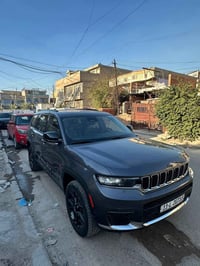 جيب: 2022 . (وارد امريكي) . المحرك : (V6(3600. العداد : .50. رقم بغداد...