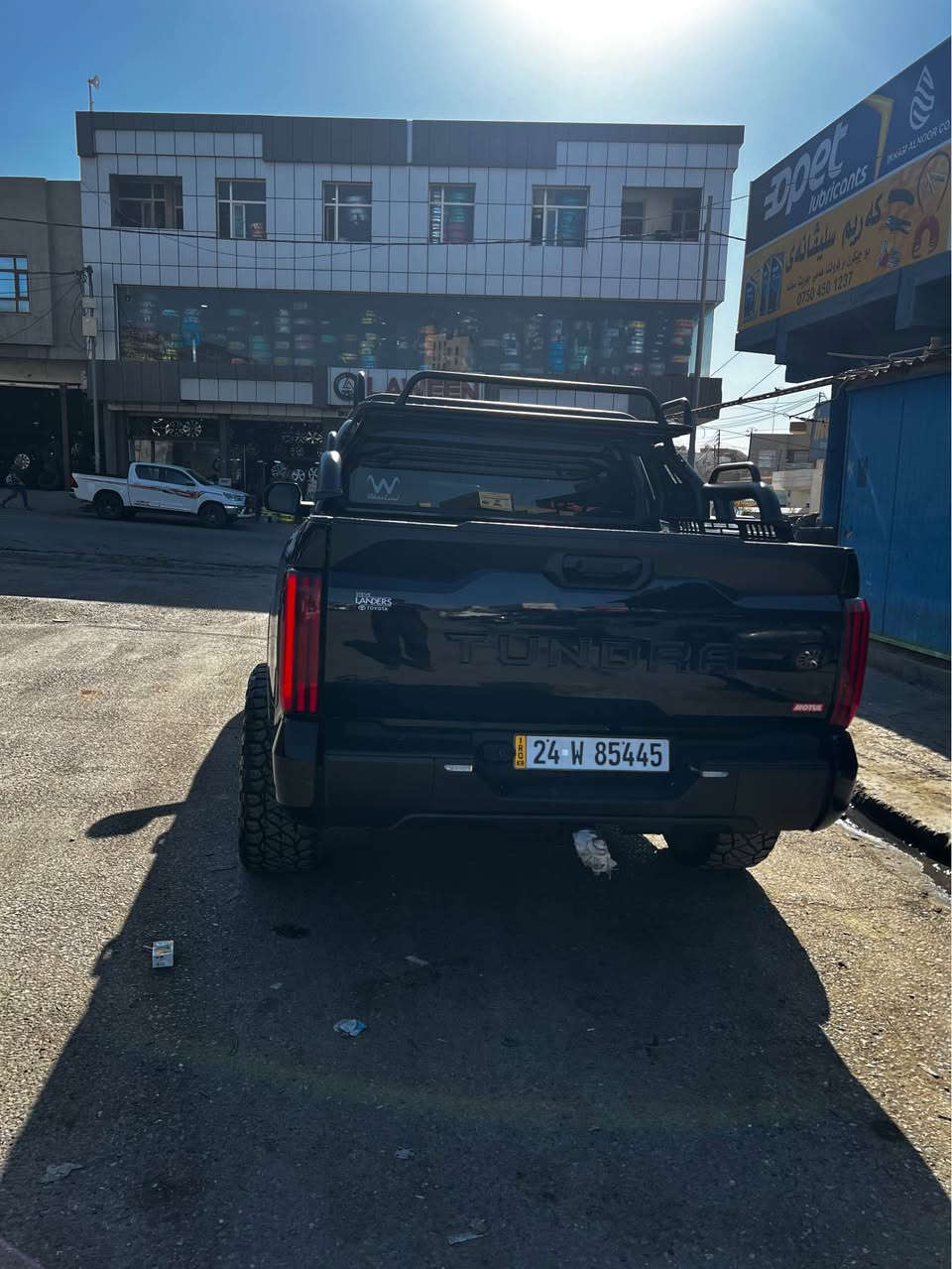 ‎toyota tundra 2022 sr5 V6 twin turbo 4X4  
56mil 
USA 
 رقم دهوك مكان زاخو ***********‎ Singapore
