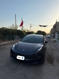 تسلا مودل 3 موديل 2023 اون لاين تك ماطور ماشية 60 ميل  4 قطع صبغ سونار...