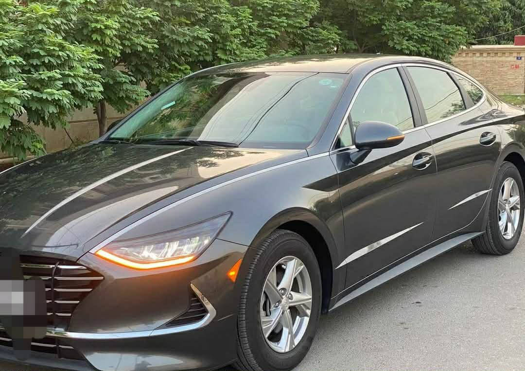 السلام عليكم
سوناتا 21 
ضربه خلفيه بدون ايرباك 
تبديل قبق الجنطه 
رقم اربيل ب اسمي 
 
العنوان /الناصريه*********** 
167$وبيه مجال
