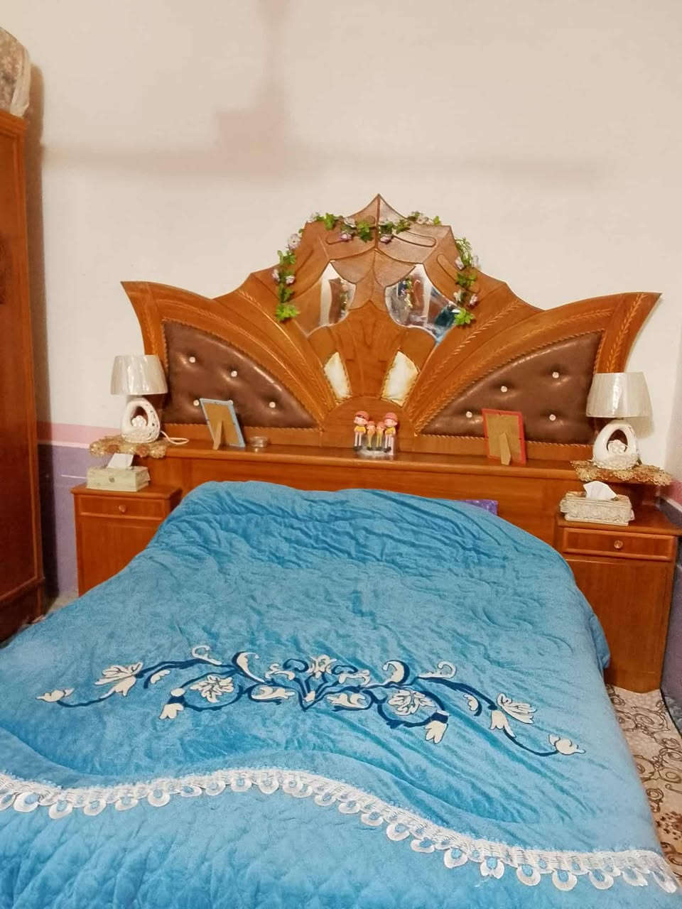 غرفه نوم للبيع مع دوشك جربايه


**إذا كنت صاحب هذا الإعلان وتريد حذفه لأي سبب، رجاءا أرسل رسالة إلى الدعم الفني**