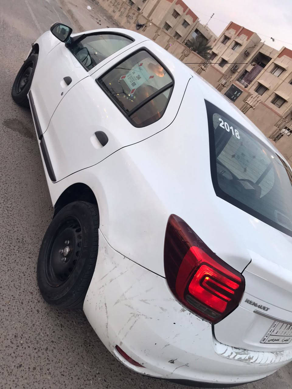 السلام عليكم للبيع رينو سيمبول موديل 2018
سياره رقمها معوقين بصرة تتحرر بشهر ال 10 وبيها صبغ بنيد وجاملاغات الاماميه 
سياره معمول الها ادامه محرك جديد متفرعات المحرك جديده كير جديد منظومة تبريد جديده حداديه جديده تخم تاير جديد باتري جديد لايت زنون دوشمه دواخل ارضيه وكشنات شاشه ايباد جديده كامره خلفيه سياره جاهزه وما بيها اي نقص السعر المطلوب 75 ورقه وبيها مجال . ارقام التواصل واتساب واتصال 
*********** / ***********
