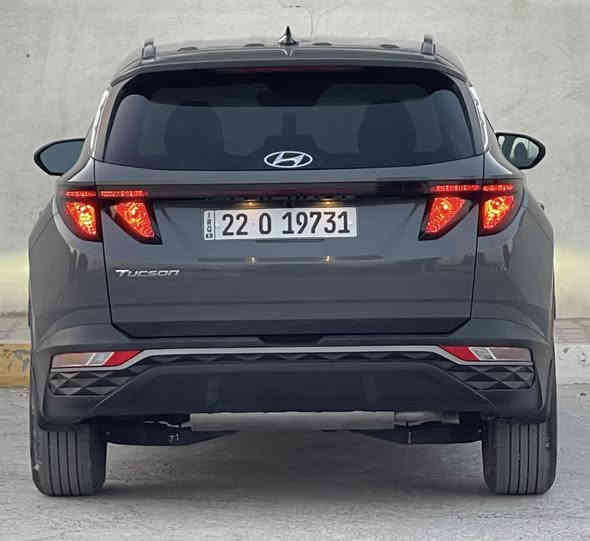 السلام عليكم 

هونداي توسان 2024 لون اسمنتي فئة SEL
وارد امريكي صور الحادث مرفقة بل منشور 
بدون ايرباك كير مكينة مكفول لغد شاصي مكفول 
رقم اربيل الجديد تحويل او وكالة مضمون 

المواصفات:بصمة-ترحيب ابواب-تشغيل عن بعد

كشن كهرباء-جنطة كهرباء-رادار امامي-رادار جانبي

تحديد مسار-قيادة الية-تبريد قطعتين-مود درايف

اوتو هولد-هندبريك بصمة-كشنات تدفئة

لايت زنون-بلوجكتر زنون-شحن واير ليس

ماشية 17 الف ميل-محرك 2500 GDI 

مانع انزلاق-مانع انحدار-ويل كب

شاشة كبيرة-كامرة دوارة-فول تحكم ستيرن 

بلوتوث-AUX-منافذ USB-كاربلي

مكان السيارة بغداد الكاظمية 

للاستفسار: ***********

لمشاهدة جميع سياراتي تابع قناة الواتساب : https://whatsapp.com/channel/0029Val2nxV9xVJh9vgVvB39  

لمشاهدة جميع سياراتي وكل السيارات الجديدة تابع صفحة الفيسبوك :  https://www.facebook.com/share/1ABkBcuTbm/
